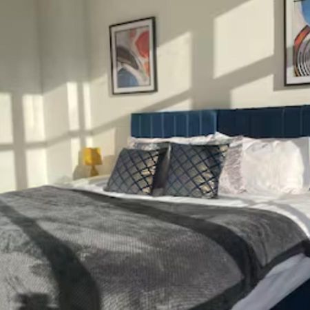 2 Bedroom Apartment - Flitwick - Contractor Friendly - Tourist Ready - Full Kitchen - Wifi - Smart Tv - Sofa Bed - Free Parking - Ideal For Short Or Long Stays מראה חיצוני תמונה